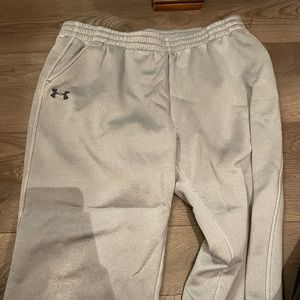 grey under armour  sweatpants